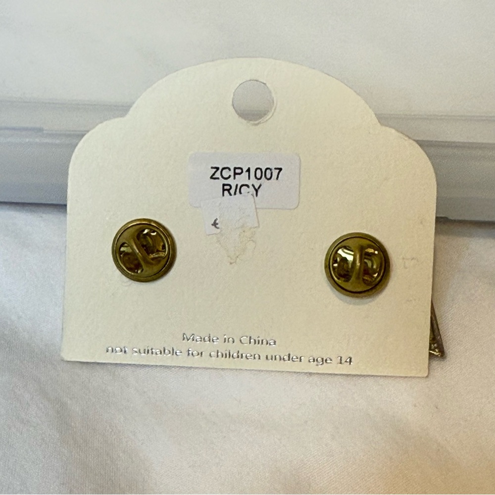 Shirt Collar Tips - Picture 2 of 2